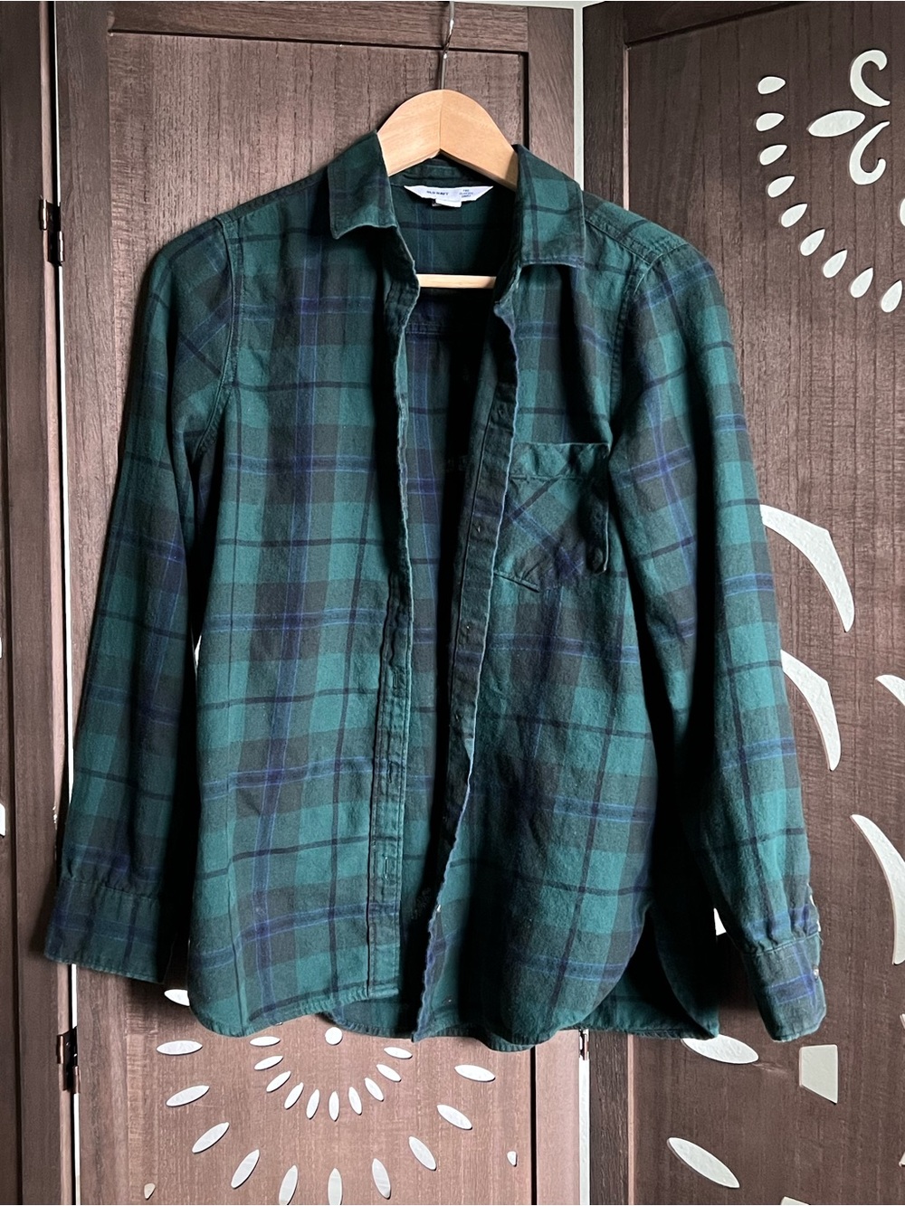 Old Navy Green and Navy Plaid Button-Down Shirt
